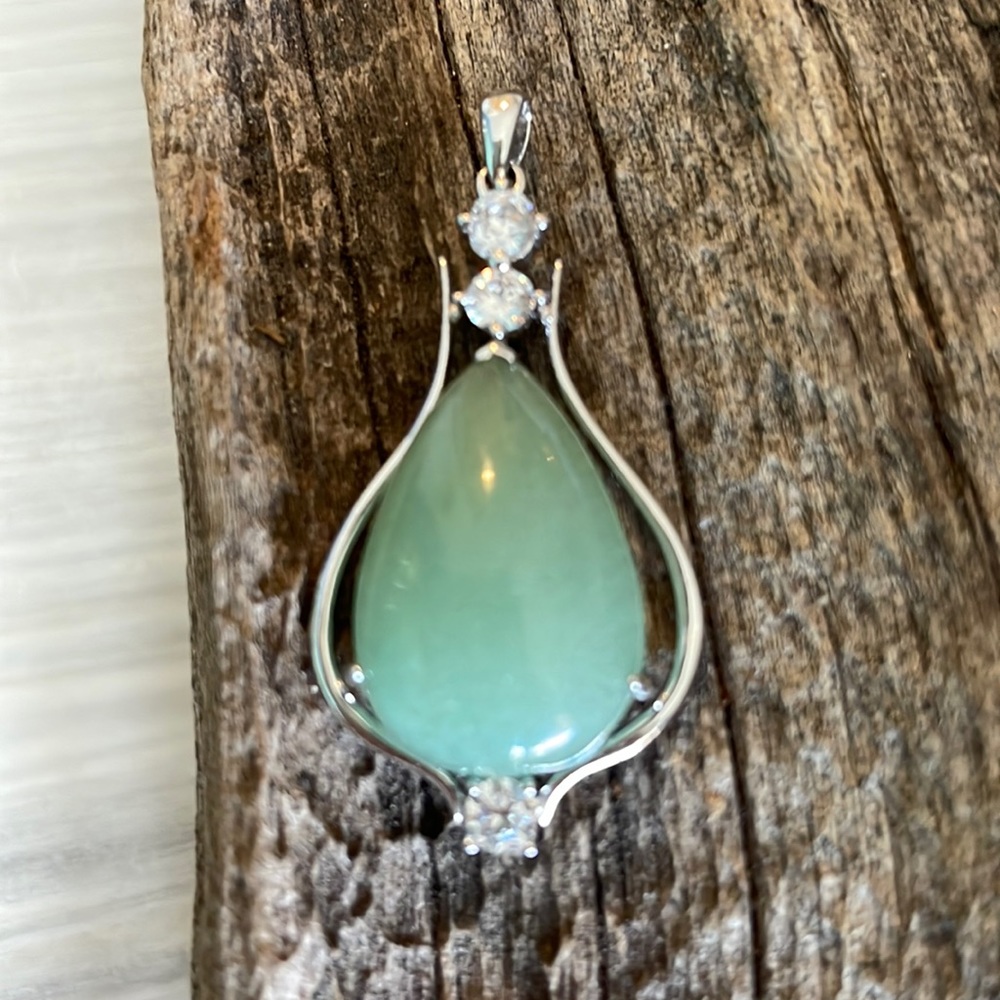 New 925 Sterling Silver Diamond & Green Pendant